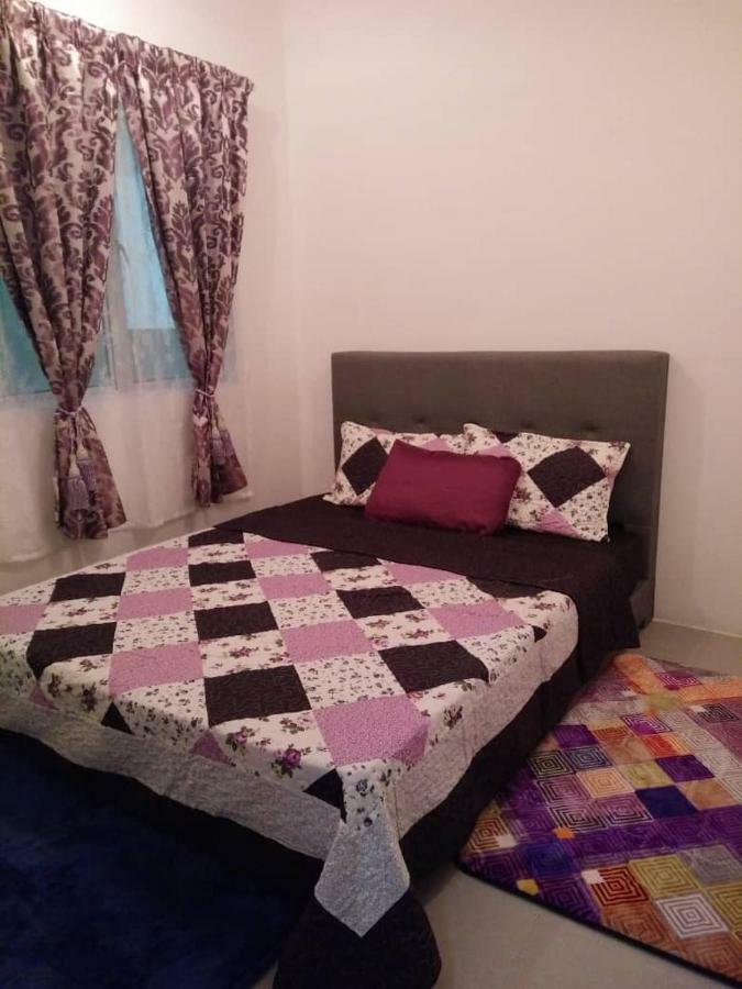 Casa D'One Homestay D Pasar Malam Cameron Highlands Esterno foto